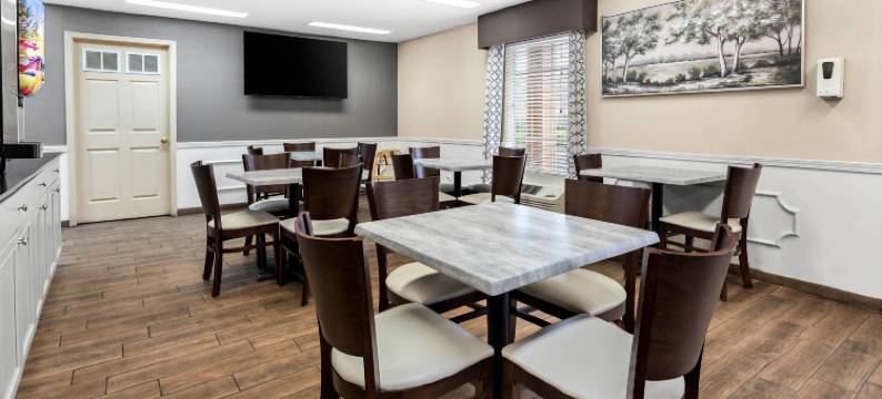 迪凯特河城凯艺酒店(Quality Inn Decatur River City)图片