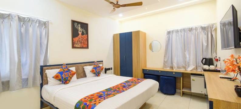 FabHotel Lake View Castle图片