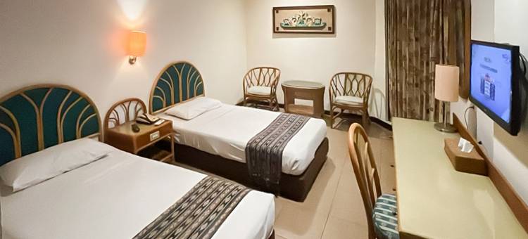 Urbanview Hotel Near Pantai Losari Makassar图片