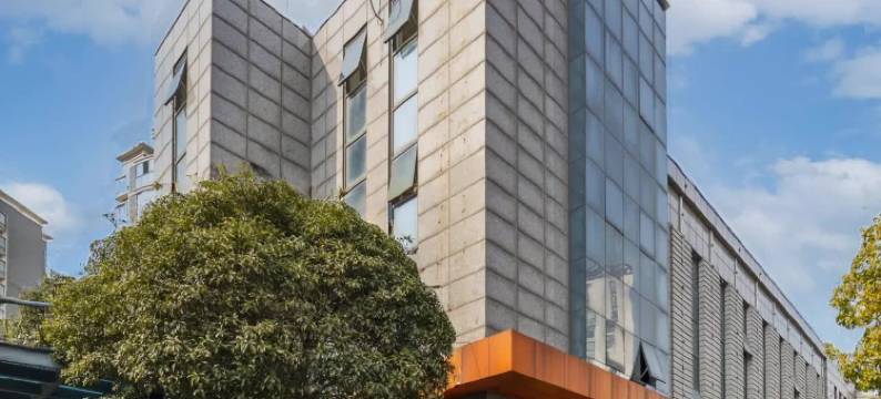 惟凯电竞民宿(丰庄地铁站店)图片