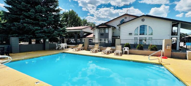 Days Inn & Suites by Wyndham Flagstaff Near University图片