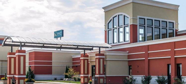 马图恩南品质套房酒店(Quality Inn & Suites Mattoon South)图片