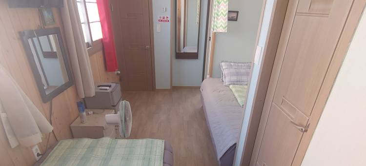 Seogwipo Seongsan Gogung Guesthouse Pension图片