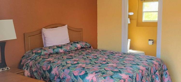 靠近普莱森特山德克萨斯州的雷拉克斯旅馆(Relax Inn Daingerfield Near Mount Pleasant TX)图片