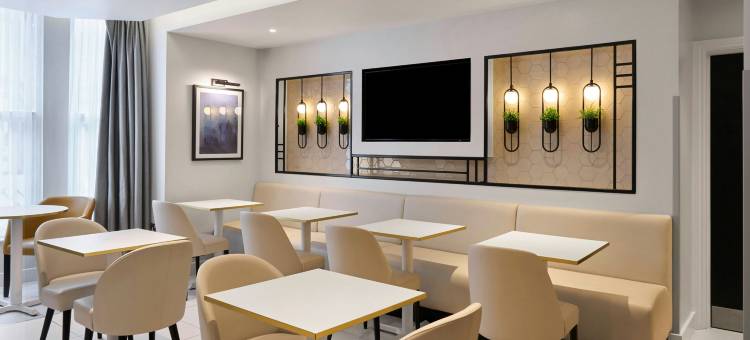 伦敦肯辛顿奥林匹亚Four Points Flex by Sheraton(Four Points Flex by Sheraton London Kensington Olympia)图片