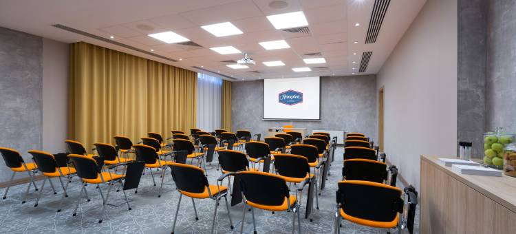 阿斯塔纳胜利拱门希尔顿欢朋酒店(Hampton by Hilton Astana Triumphal Arch)图片