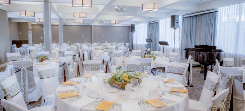 莱斯布里奇桑德曼签名酒店(Sandman Signature Lethbridge Lodge)图片