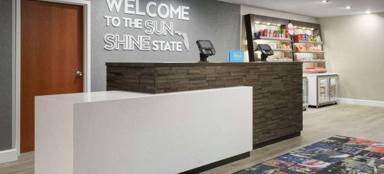 坦帕市区伊博尔城欢朋套房酒店(Hampton Inn & Suites Tampa/Ybor City/Downtown)图片