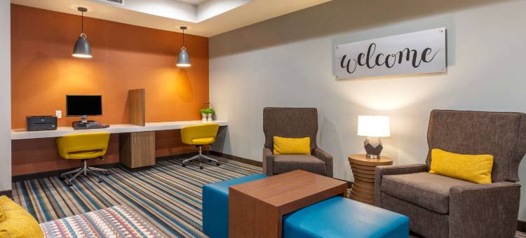 梅恩斯特套房酒店卡尔斯巴德南部(MainStay Suites Carlsbad South)图片