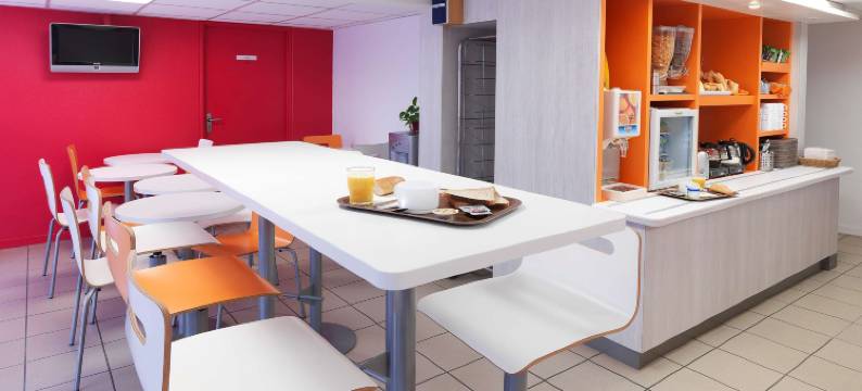 波尔多东部洛蒙普瑞米尔经典酒店(Premiere Classe Bordeaux Est - Lormont)图片