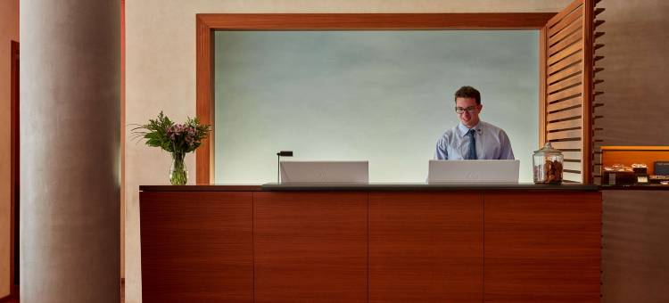 耶鲁大学的学习(The Study at Yale, Study Hotels)图片