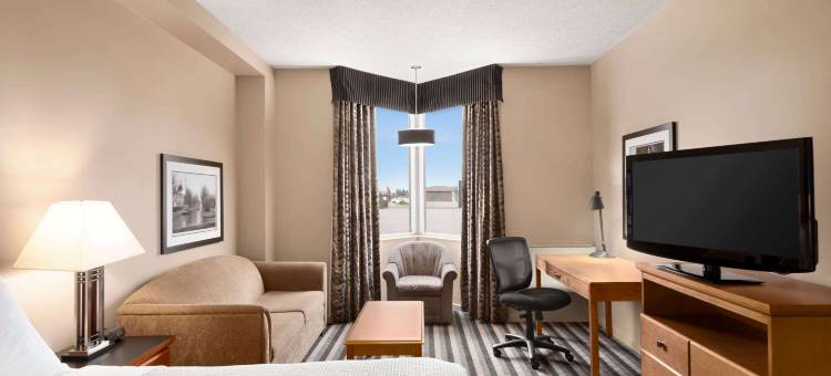 西埃德蒙顿皇家酒店，温德姆Trademark精选(Royal Hotel West Edmonton, Trademark Collection by Wyndham)图片