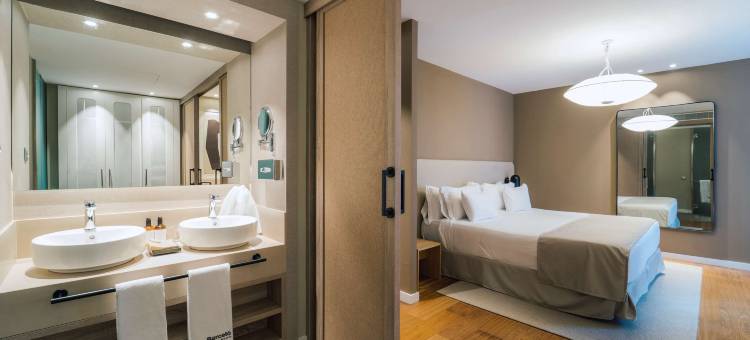 巴塞罗奥维耶多塞万提斯(Barceló Oviedo Cervantes)图片