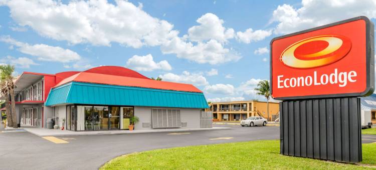 科图拉门斯特套房酒店(Econo Lodge North)图片