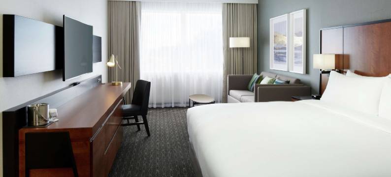 蒙特娄机场希尔顿逸林酒店(DoubleTree by Hilton Montreal Airport)图片