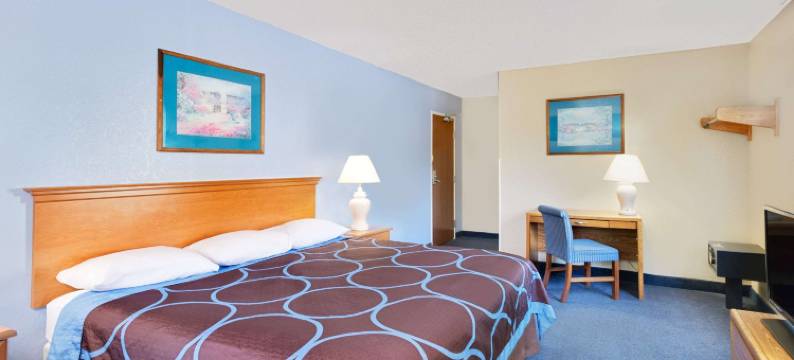 纽堡西点斯图尔特国际机场温德姆速8酒店(Super 8 by Wyndham Newburgh/West Point Near Stewart Airport)图片