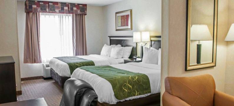 舒适套房酒店-绍斯波特(Comfort Suites Southport)图片