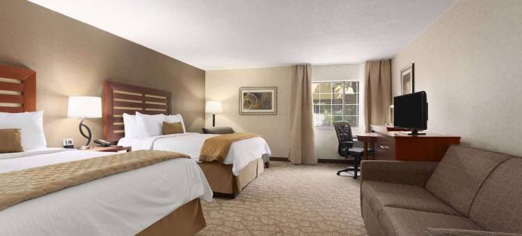 大急流城机场温德姆花园酒店(Wyndham Garden Grand Rapids Airport)图片