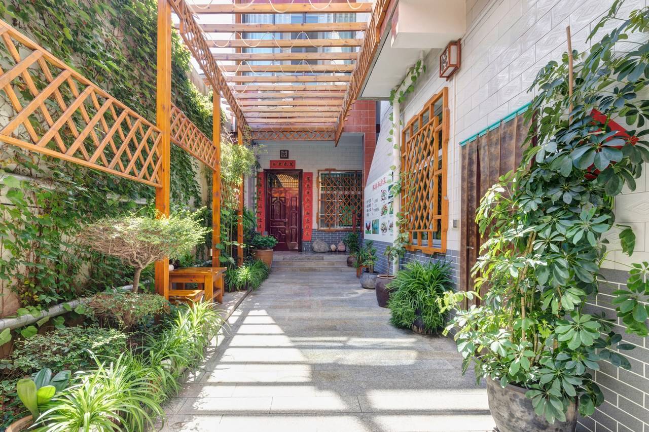 花筑·游途小巷套房民宿(华山景区游客中心店)图片