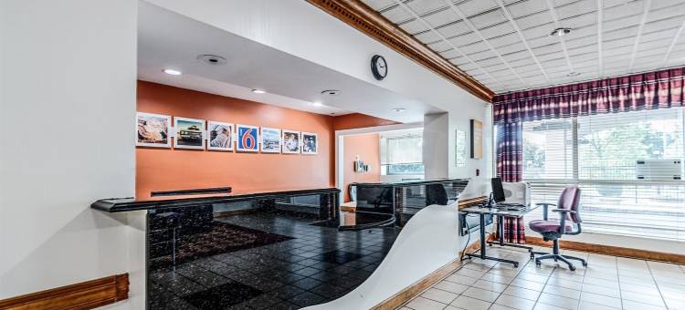 邓弗里斯/康迪科6号汽车旅馆(Motel 6 Dumfries, VA)图片