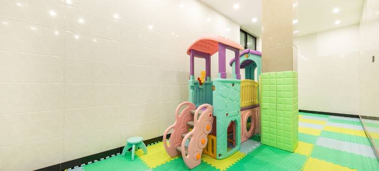 安吉聚闲阁民宿(白丰线1号分店)图片