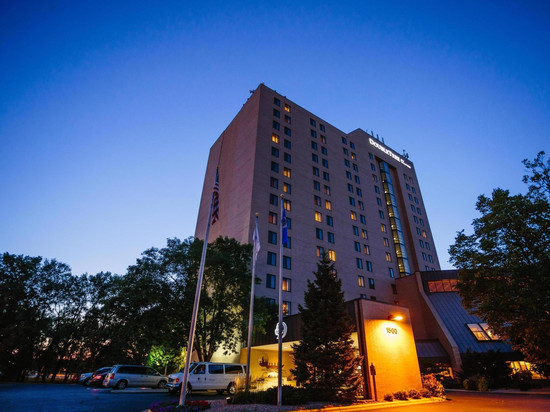 明尼阿波利斯公园广场希尔顿逸林酒店