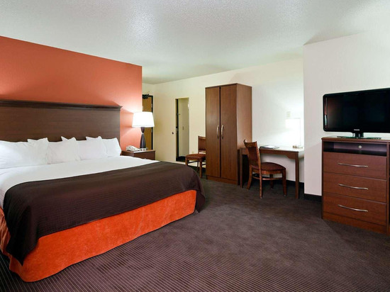 马尼托瓦克美吟温德姆酒店