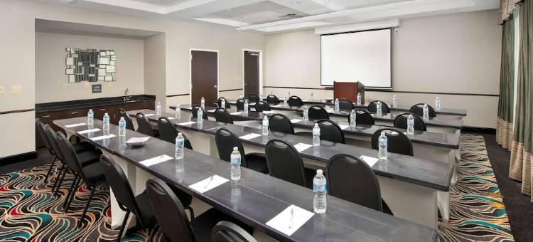 图珀洛/巴恩斯隧道欢朋酒店及套房(Hampton Inn & Suites Tupelo/Barnes Crossing)图片