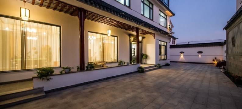 舒心阁民宿(梅园路分店)图片