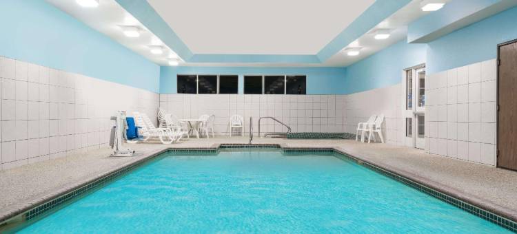 新阿尔姆温德姆麦客达套房酒店(Microtel Inn & Suites by Wyndham New Ulm)图片