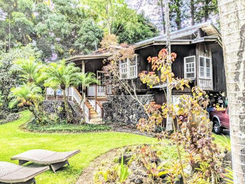 Kehena Mauka Nui Club Lgbtqia+ Clothing Optional