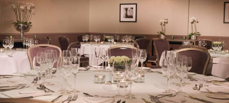 麦克唐纳温莎酒店(Macdonald Windsor Hotel)图片