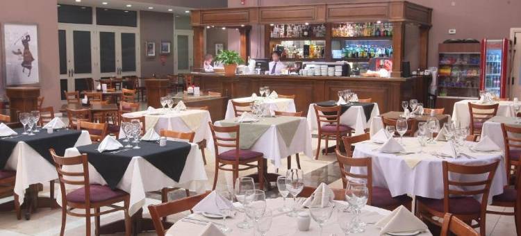 上格拉西亚豪生酒店谢拉斯娱乐场(Howard Johnson by Wyndham Hotel Casino Sierras Alta Gracia)图片