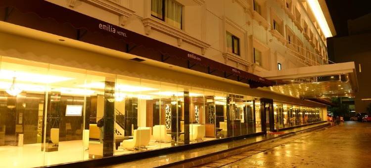 巨港艾米利亚惊人的酒店(Emilia Hotel by Amazing - Palembang)图片