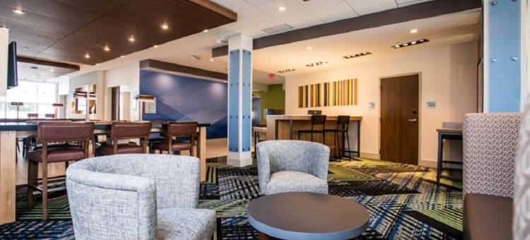 里霍博斯比奇智选假日套房酒店(Holiday Inn Express & Suites Rehoboth Beach)图片