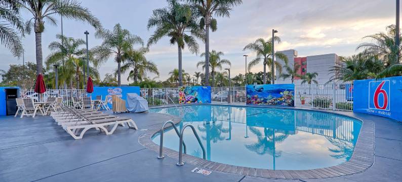 洛杉矶LAX6号汽车旅馆(Motel 6 Los Angeles, CA - Los Angeles - LAX)图片