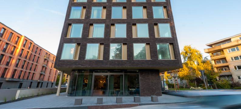 HARBR. 康斯坦茨酒店，Radisson Individuals 成员(HARBR. Hotel Konstanz, a member of Radisson Individuals)图片