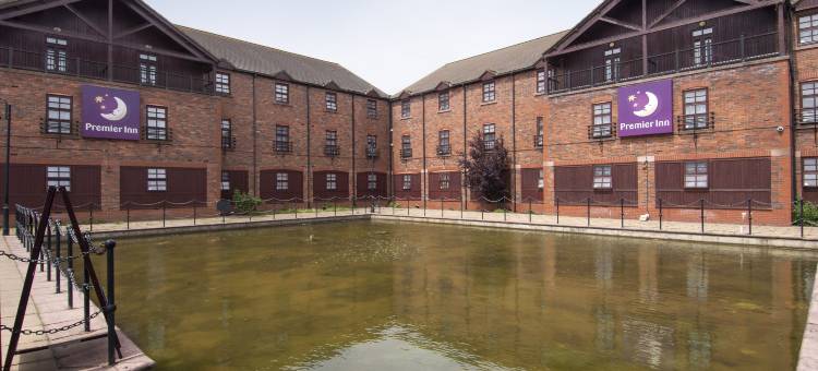 米尔顿凯恩斯西南 - 弗斯顿湖普瑞米尔酒店(Milton Keynes Sw(Furzton Lake))图片