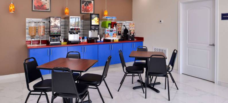 休斯顿斯普林北美洲最佳价值套房酒店(Americas Best Value Inn and Suites Spring/North Houston)图片