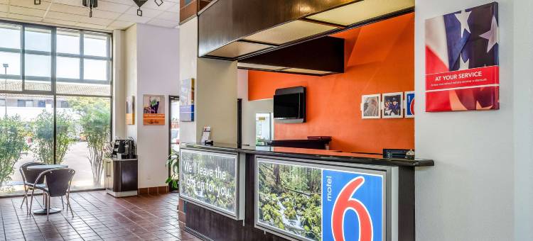 奥克代尔6号汽车旅馆(Motel 6 Oakdale, CA)图片