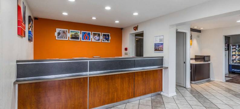 芒特弗农6号汽车旅馆(Motel 6 Mount Vernon, IL)图片