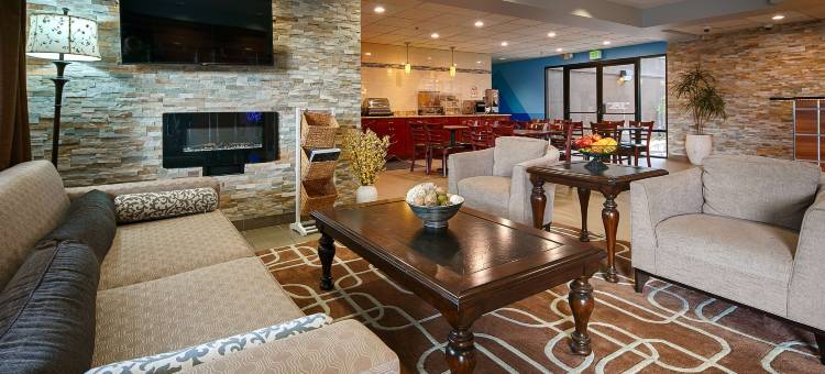 门罗贝斯特韦斯特酒店(Best Western Sky Valley Inn)图片