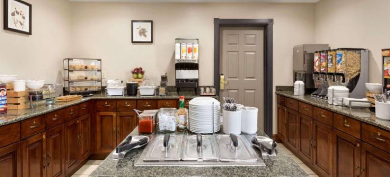 阿普尔顿北丽怡酒店(Country Inn & Suites by Radisson, Appleton North, WI)图片