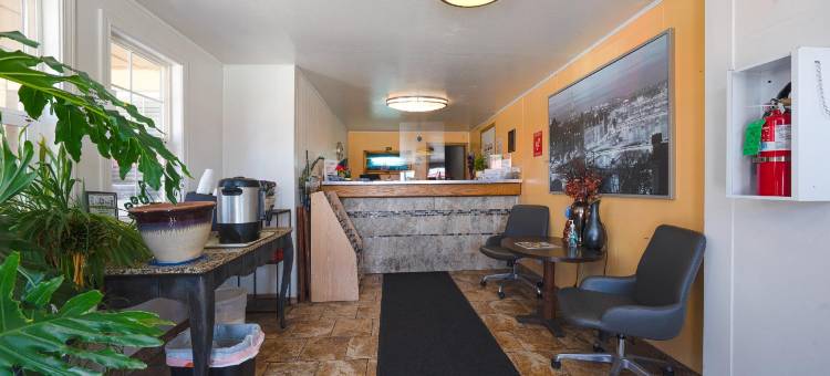 OYO 格拉德斯通经济旅店 - 波特兰/克拉克默斯(Budget Inn Gladstone by OYO - Portland Clackamas)图片