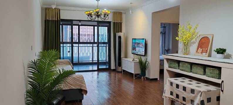 房东琪静公寓(冬梅街分店)图片