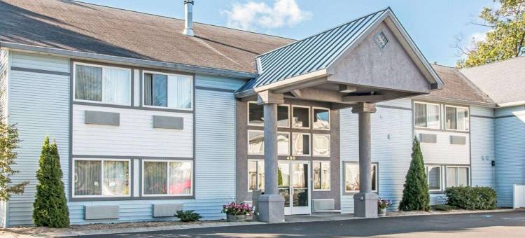 特拉弗斯城舒适酒店(Comfort Inn Traverse City)图片