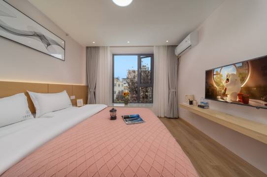 有风雪山观景民宿(关丽路分店)