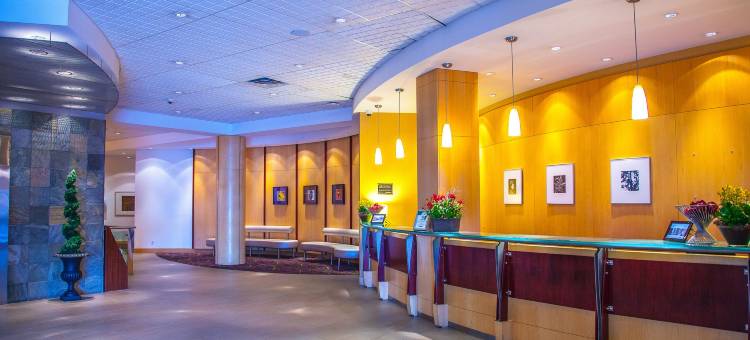 iHOTEL & 会议中心红鹿(IHotel and Conference Centre Red Deer Formerly Radisson)图片