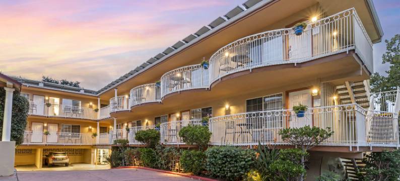 里维埃拉贝斯特韦斯特优质酒店(Best Western Plus Riviera)图片