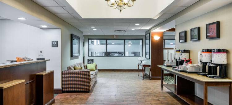 欢朋酒店罗阿诺克-霍林斯-I-81(Hampton Inn Roanoke/Hollins-I-81)图片